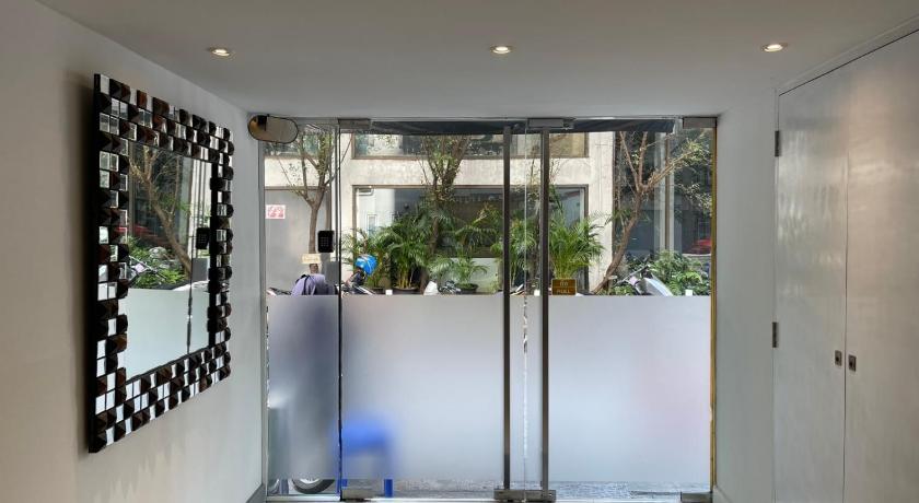 Фото 24 Inn Hotel