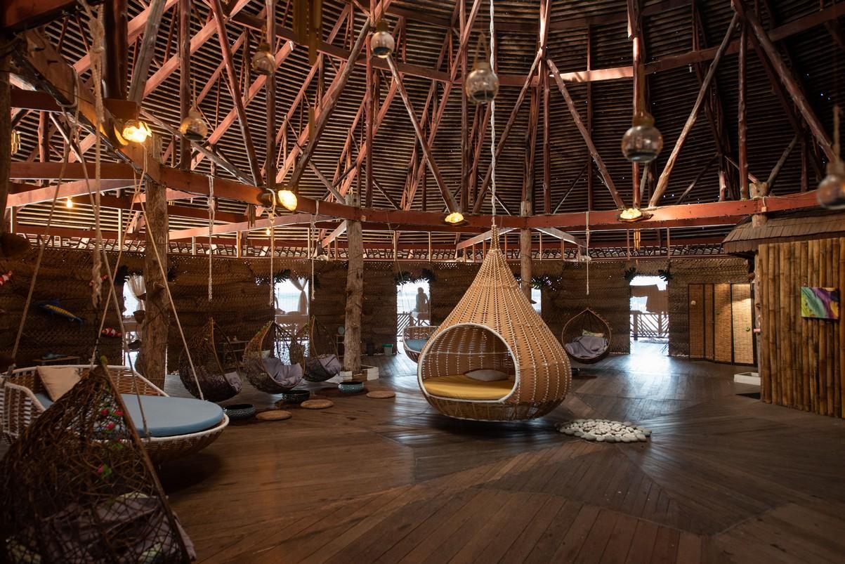 Фото Dragon Inn Floating Resort