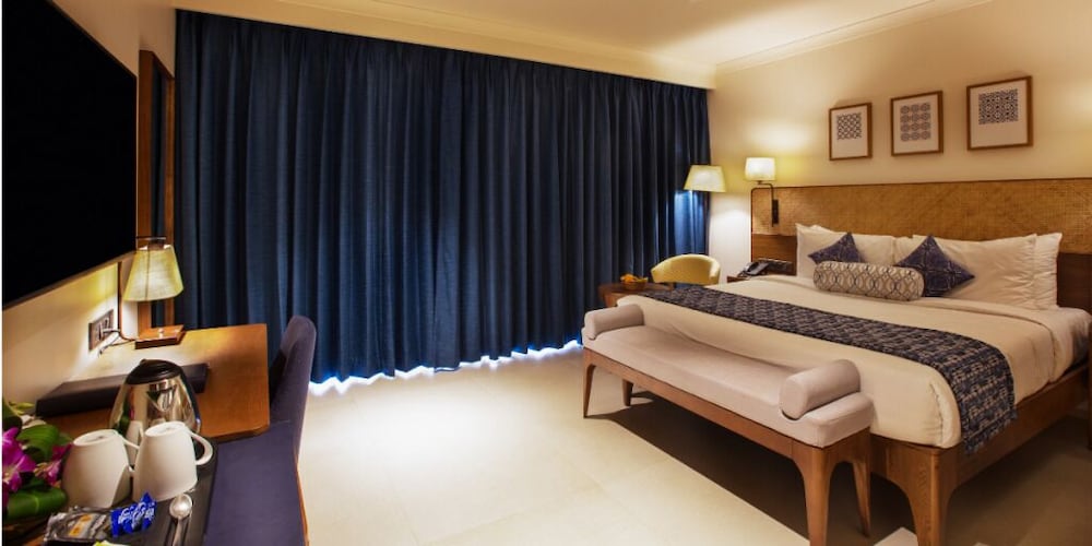 Фото Marquis Beach Resort