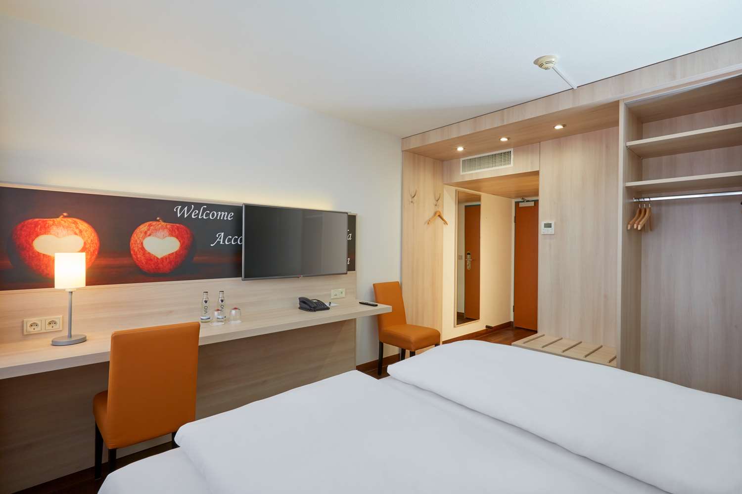 Фото H+ Hotel Stuttgart Herrenberg