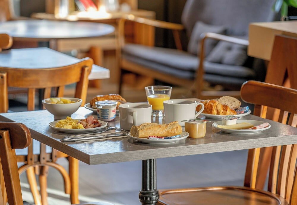 Фото B&b Hotel Bordeaux Mérignac Cadera Aéroport