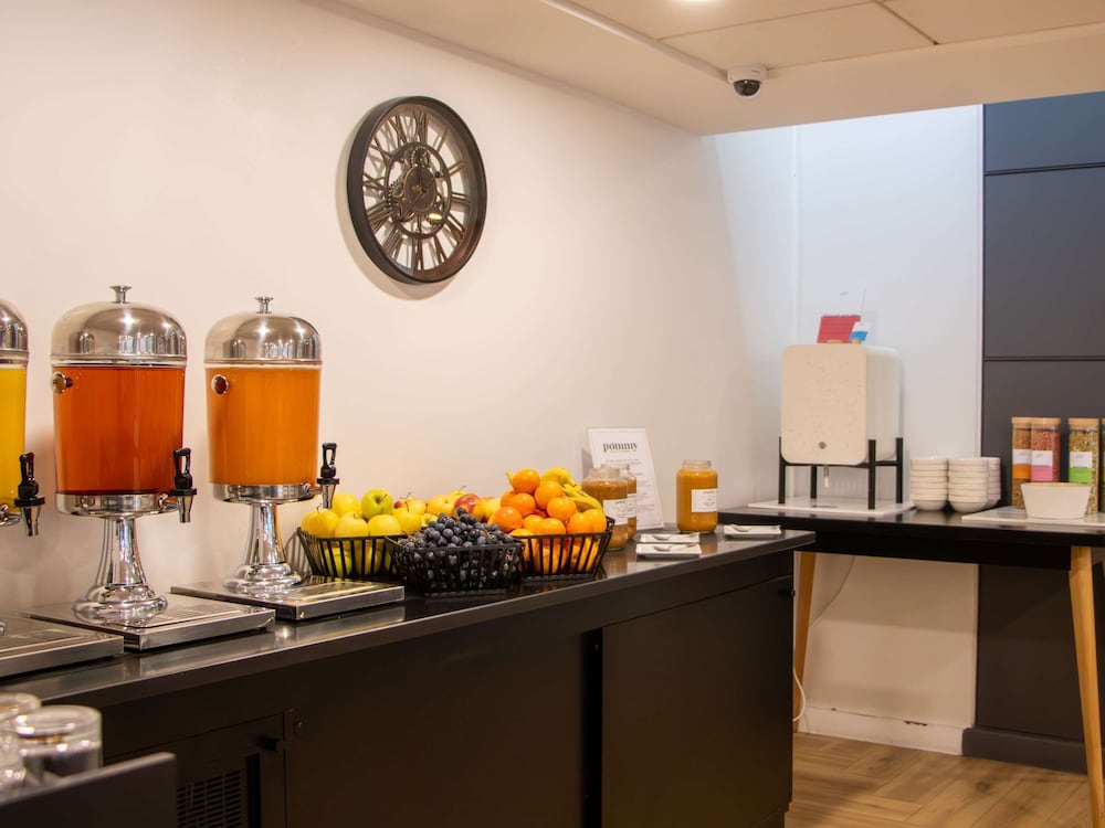 Фото Hôtel Mercure Paris Centre Tour Eiffel