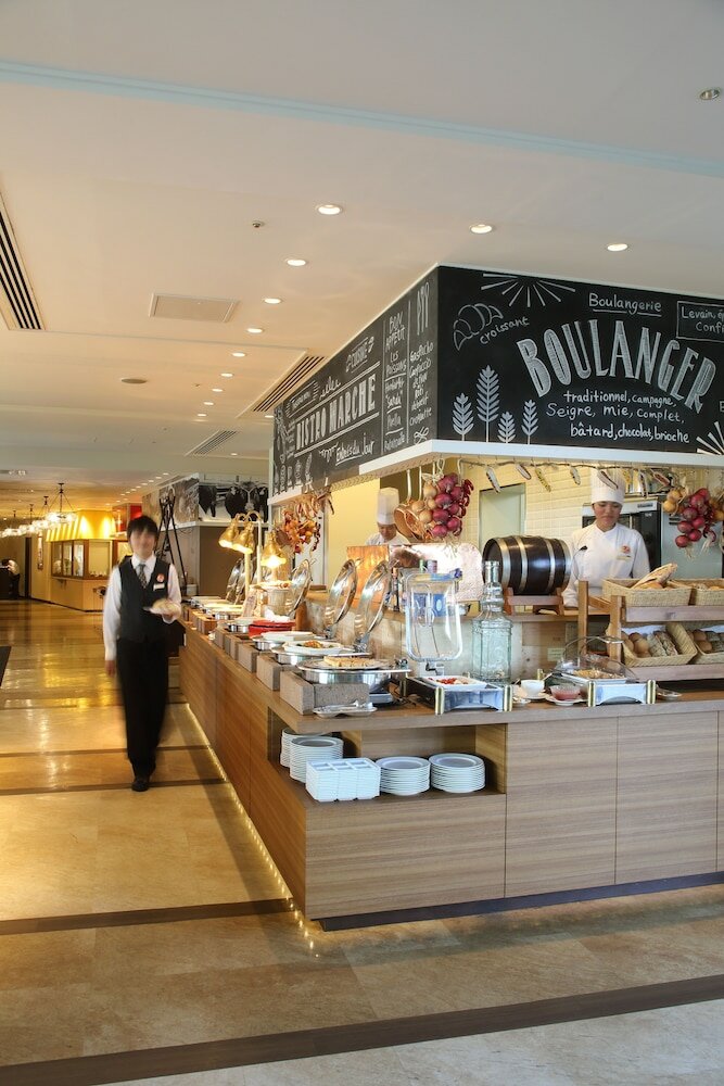 Фото The Celecton Premier Kobe Sanda Hotel