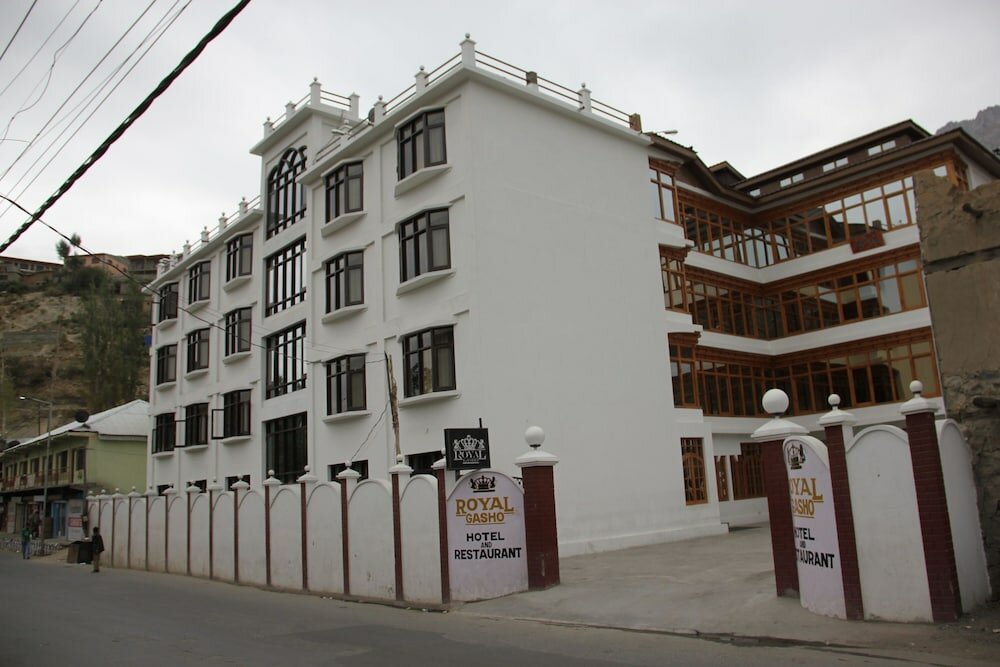 Фото Hotel Royal Gasho