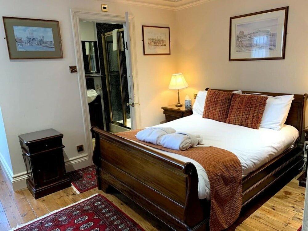 Фото Mansion House