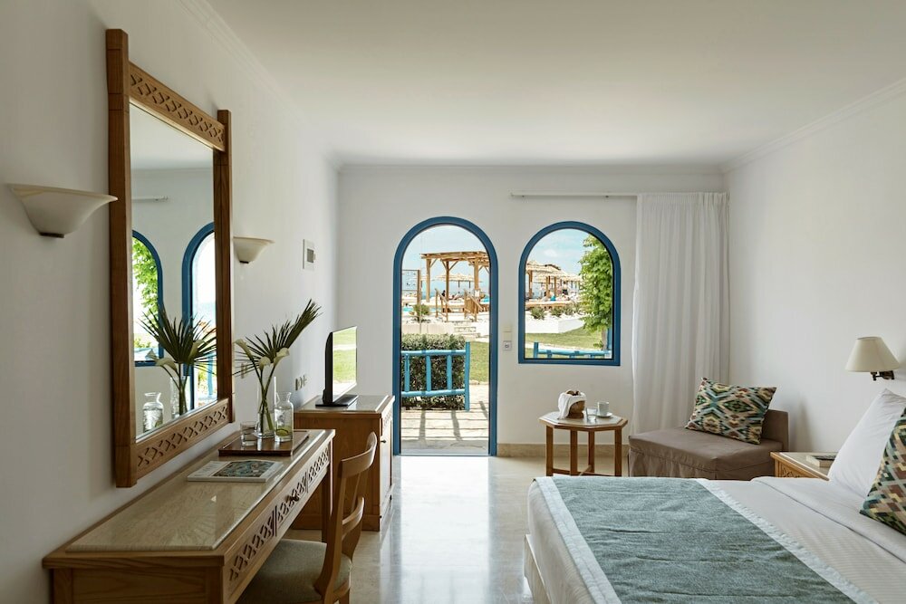 Фото Mitsis Rinela Beach Resort & SPA