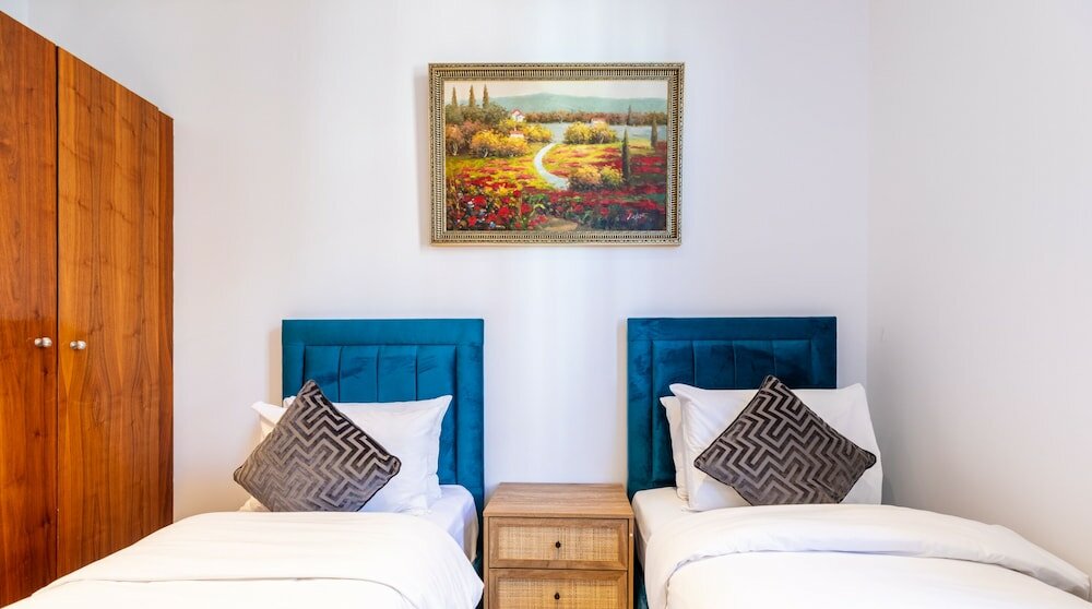 Фото Griffin House Hotel