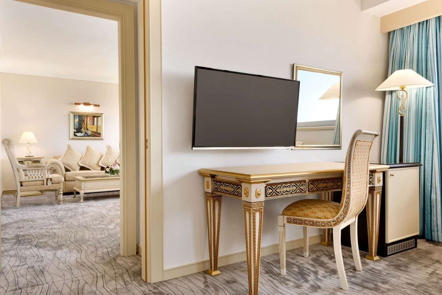 Фото Wyndham Tashkent