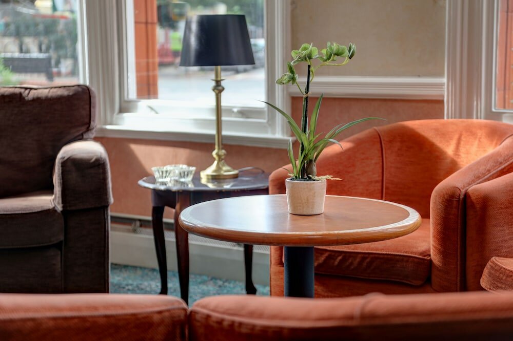 Фото Sure Hotel by Best Western Reading