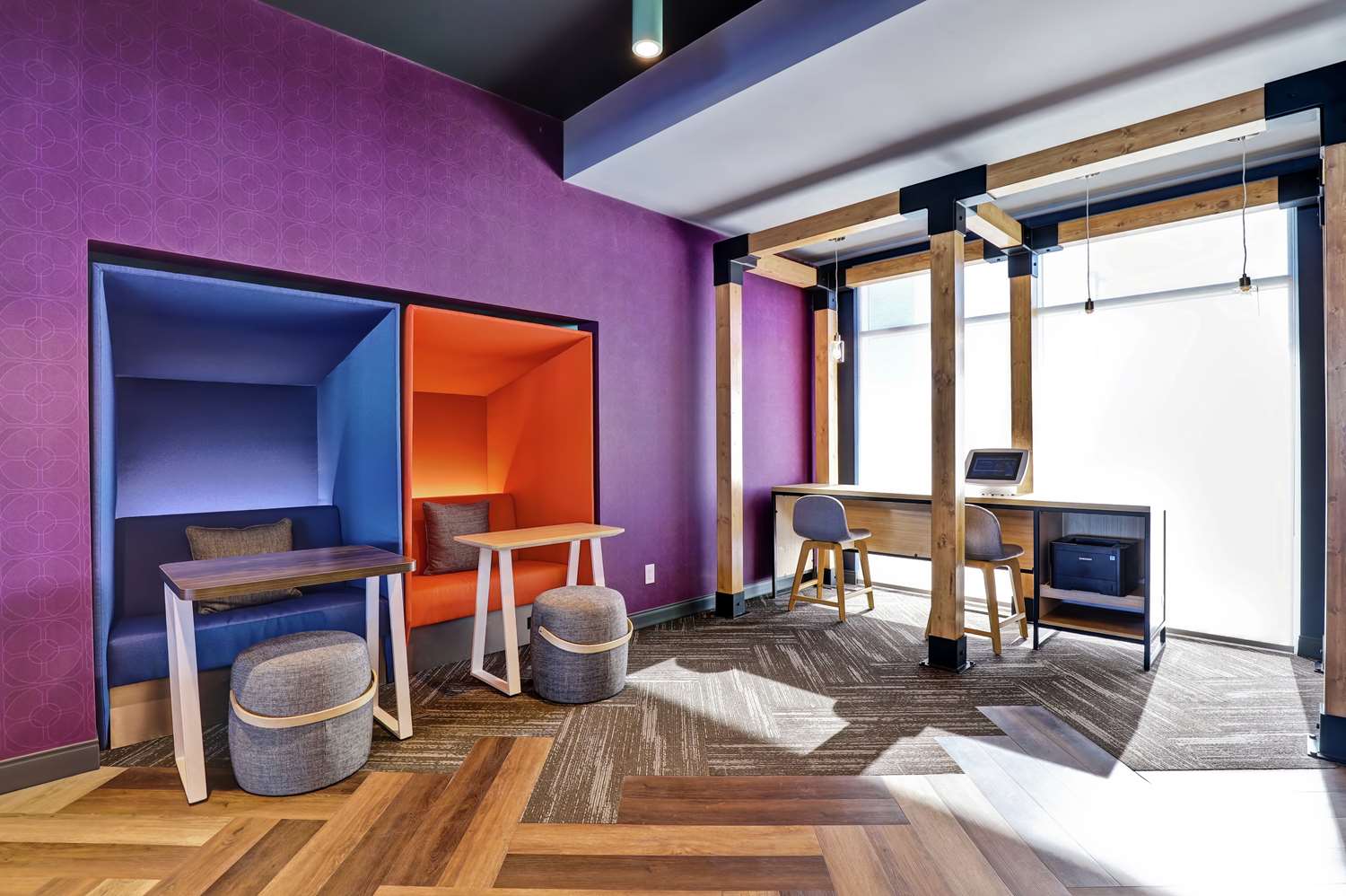 Фото Tru by Hilton Edmonton Windermere