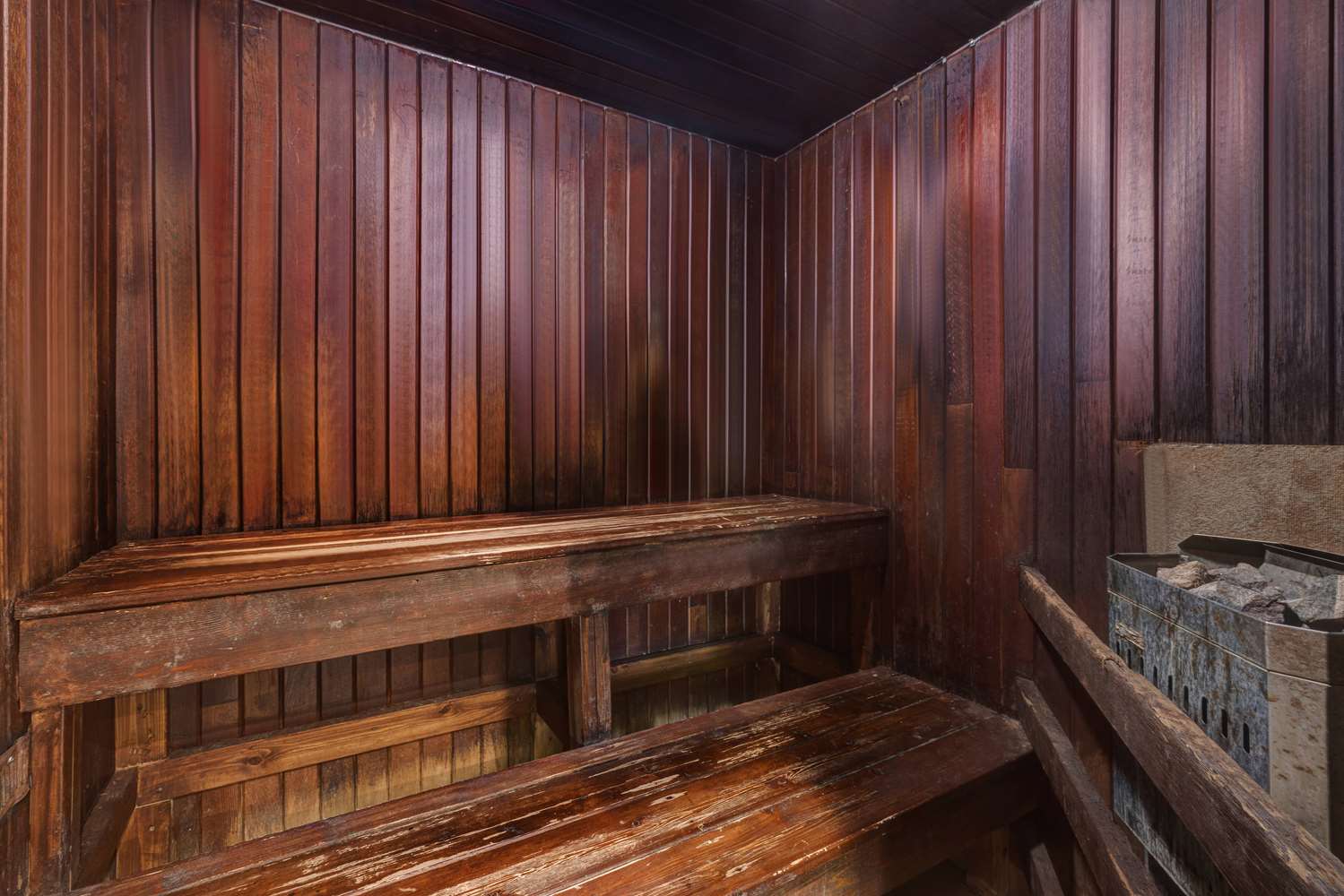 Фото Days Inn by Wyndham Niagara Falls Near The Falls