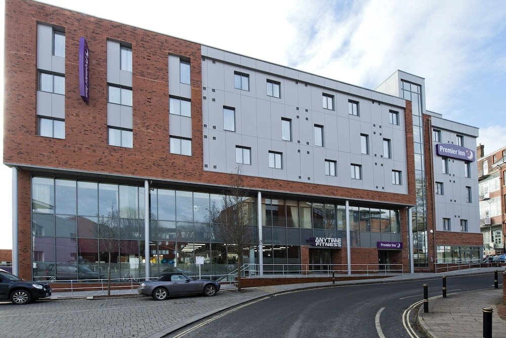 Фото Premier Inn Exeter City Centre hotel