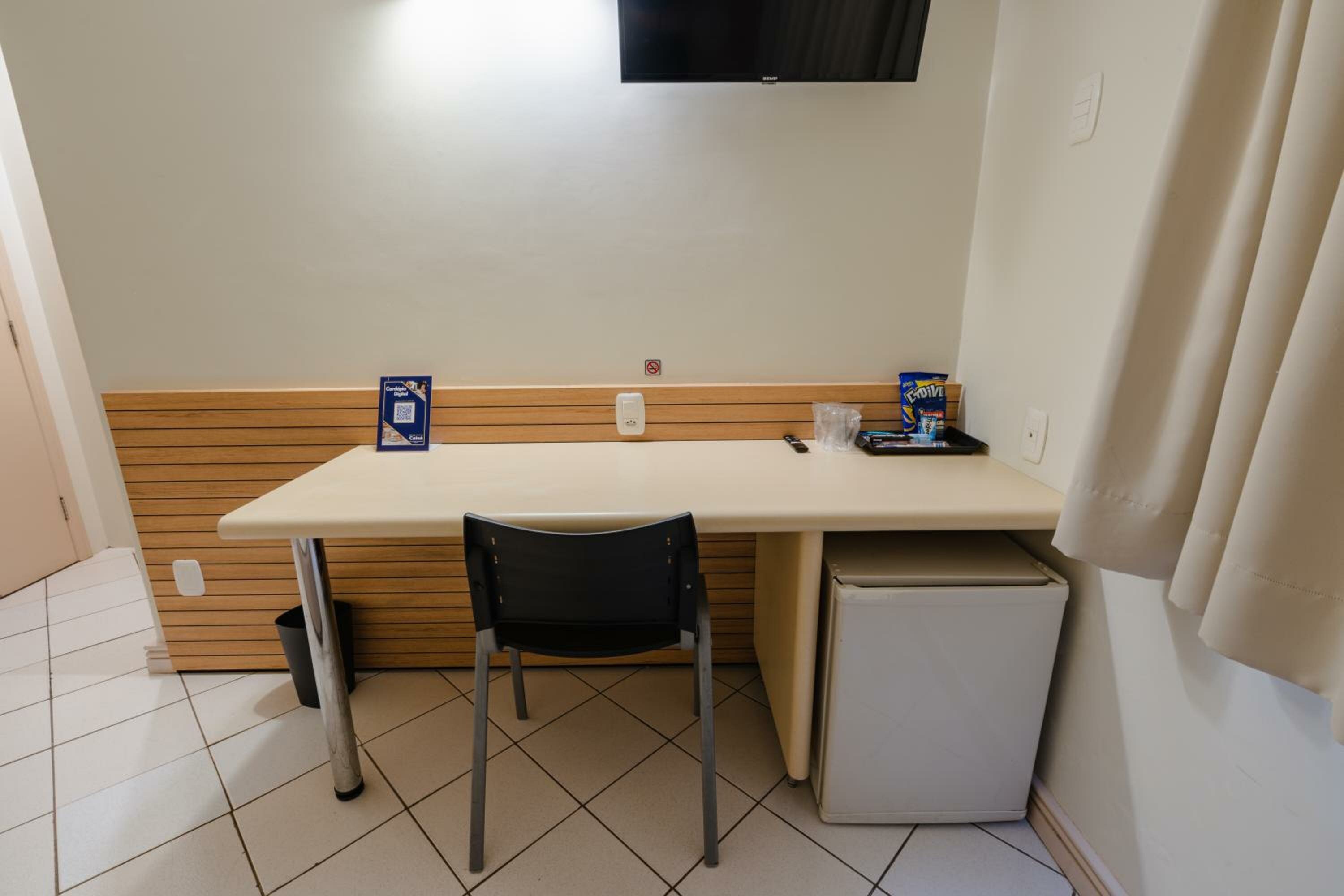 Фото Hotel Caiuá Express Umuarama