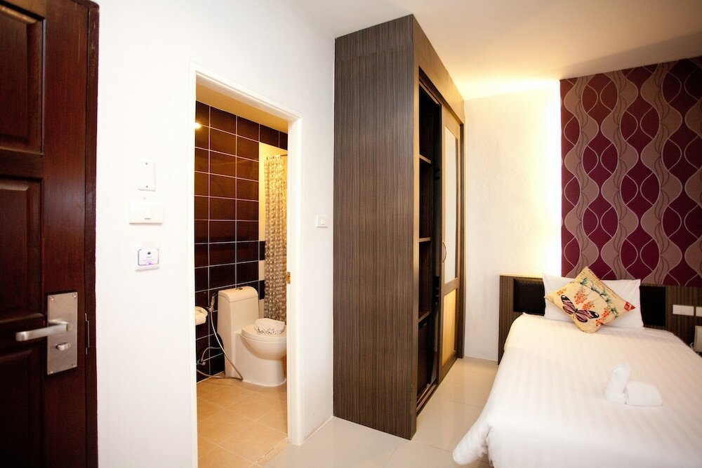 Фото ICheck Inn Chill Patong