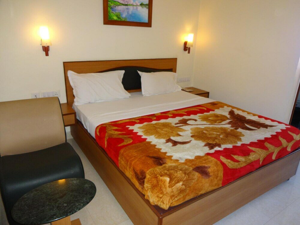 Фото Nahar Manchester Inn