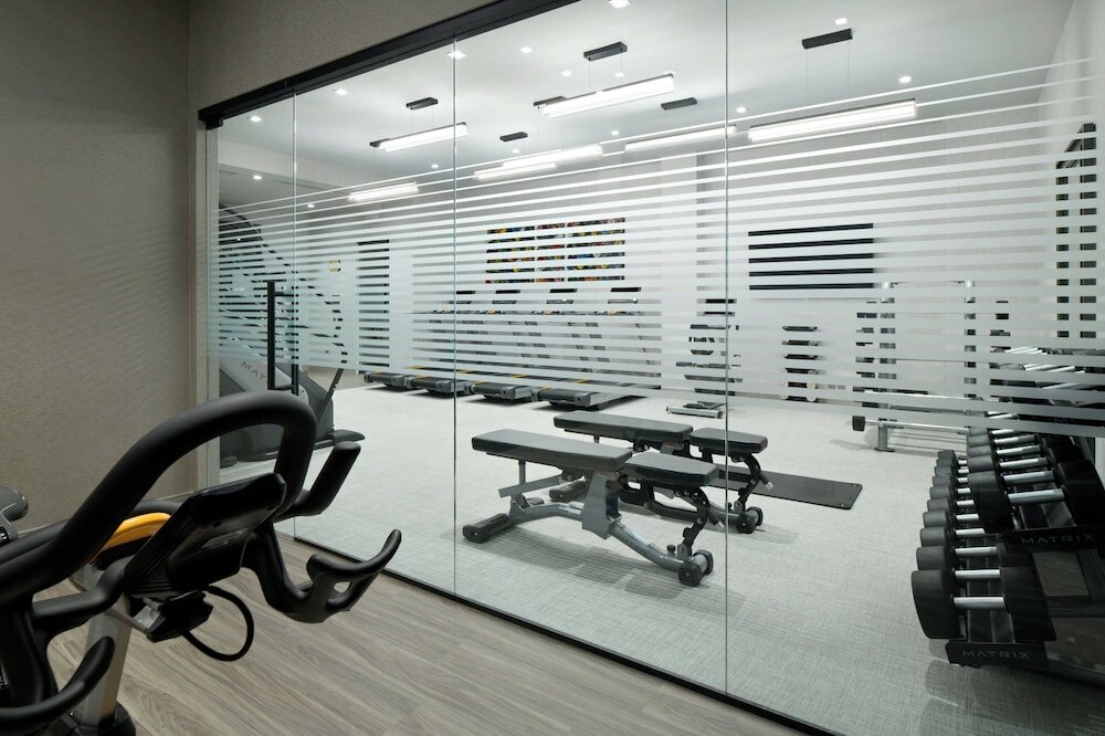 Фото Ac Hotel by Marriott Portsmouth