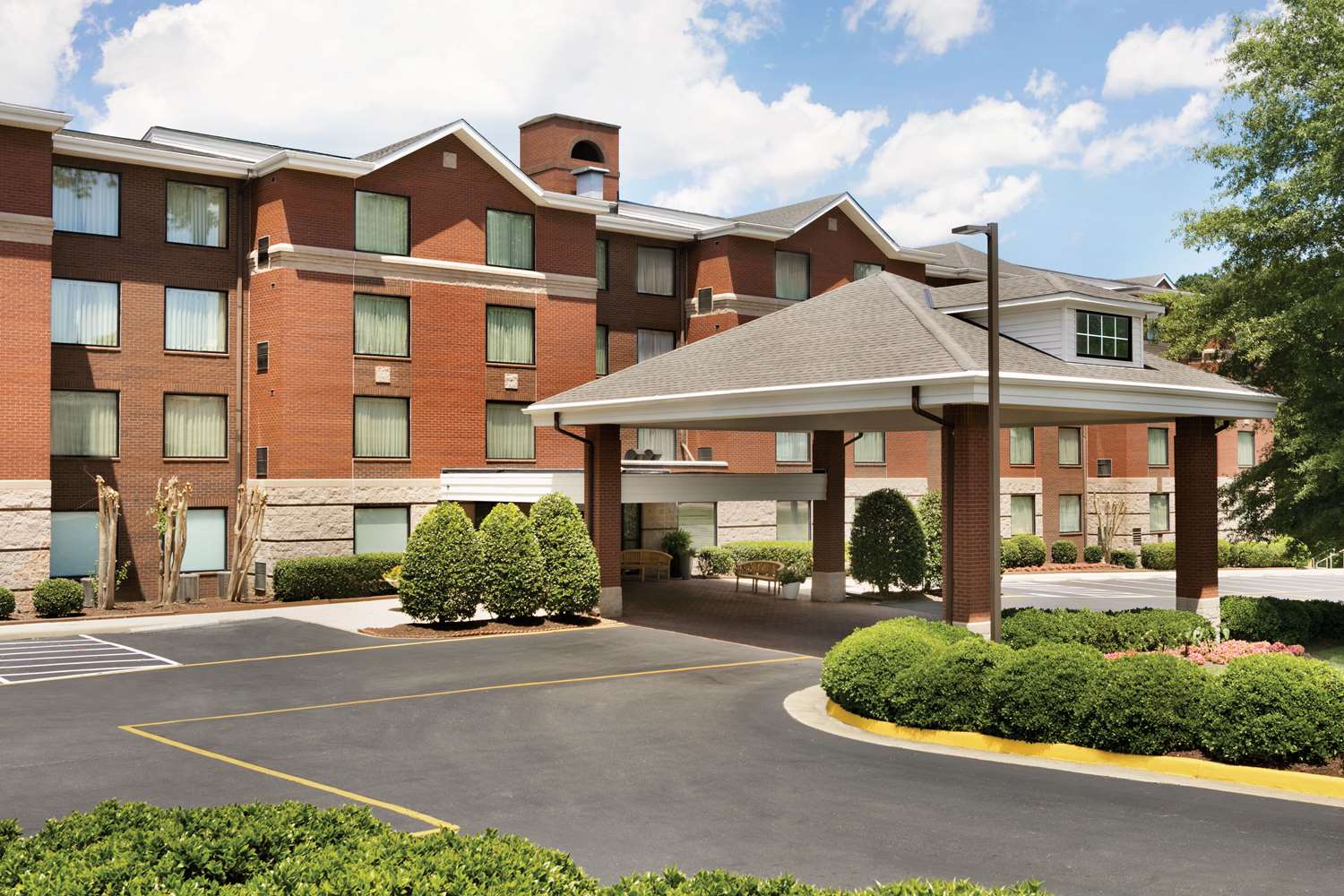Фото Homewood Suites by Hilton Williamsburg