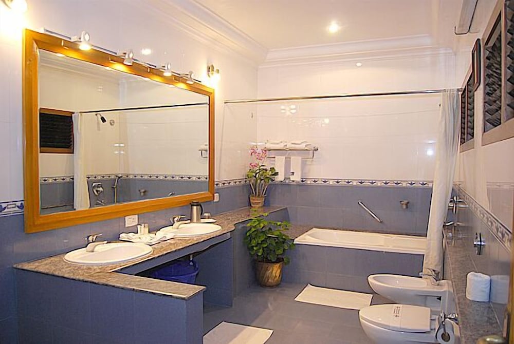 Фото Ideal Beach Resort