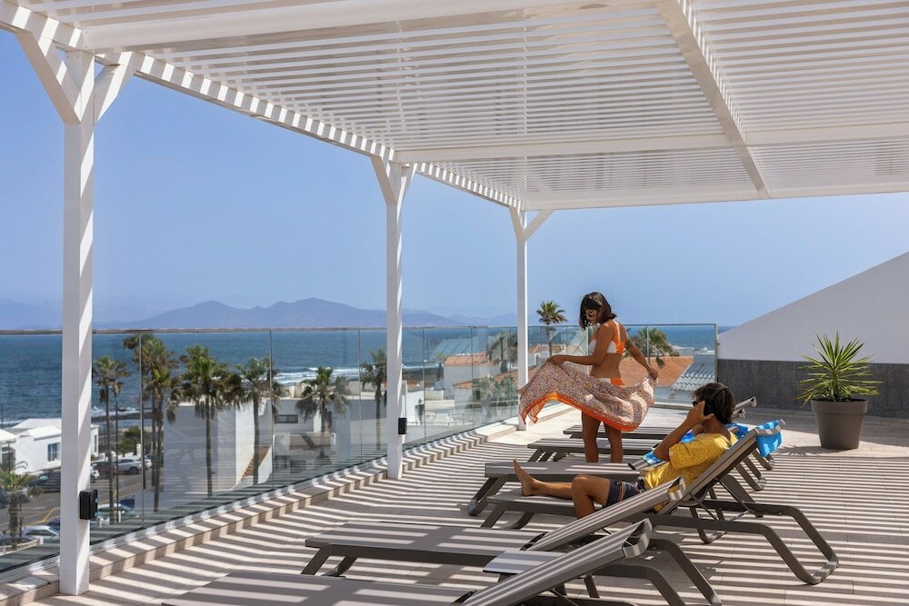 Фото Corralejo Surfing Colors Hotel&Apartments