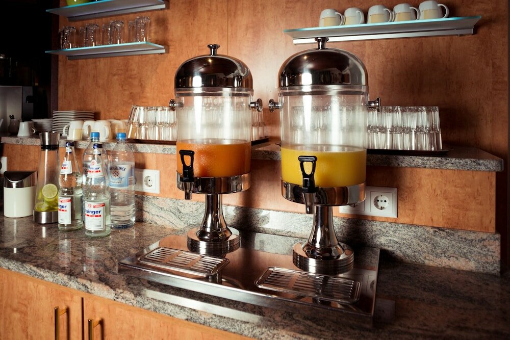 Фото Hotel Astro