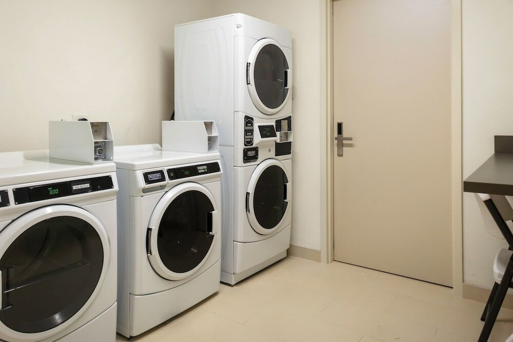 Фото SpringHill Suites Kansas City Airport