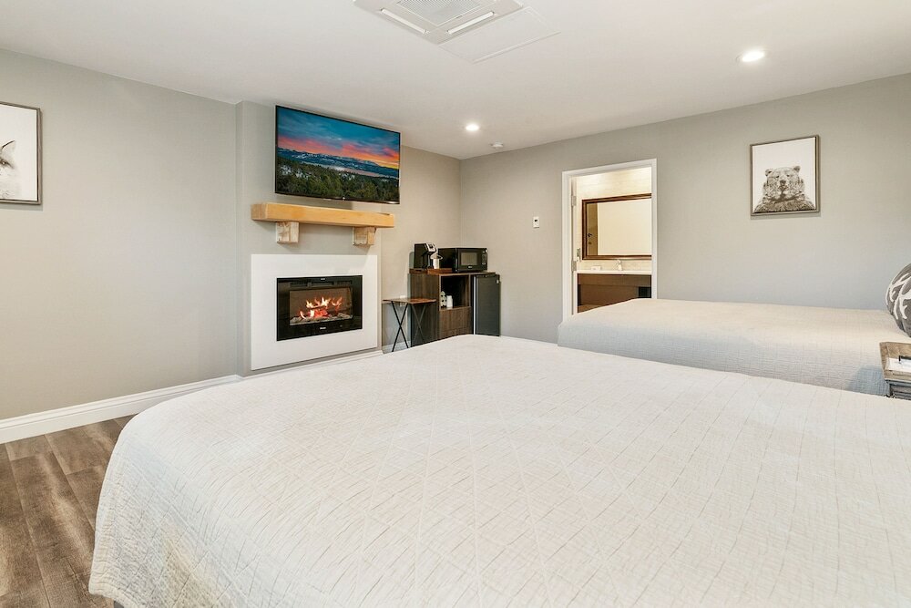 Фото Big Bear Frontier