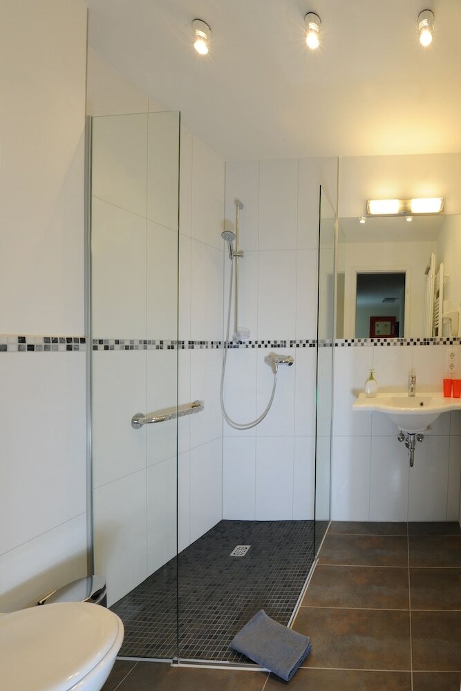 Фото AppartementHotel SchlafGut Leipzig