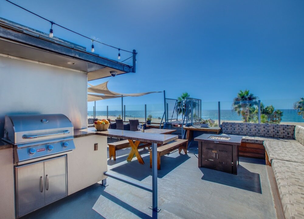 Фото Venice Breeze Suites