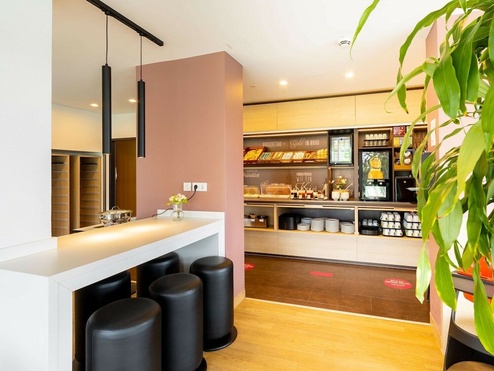 Фото B&b Hotel Mönchengladbach