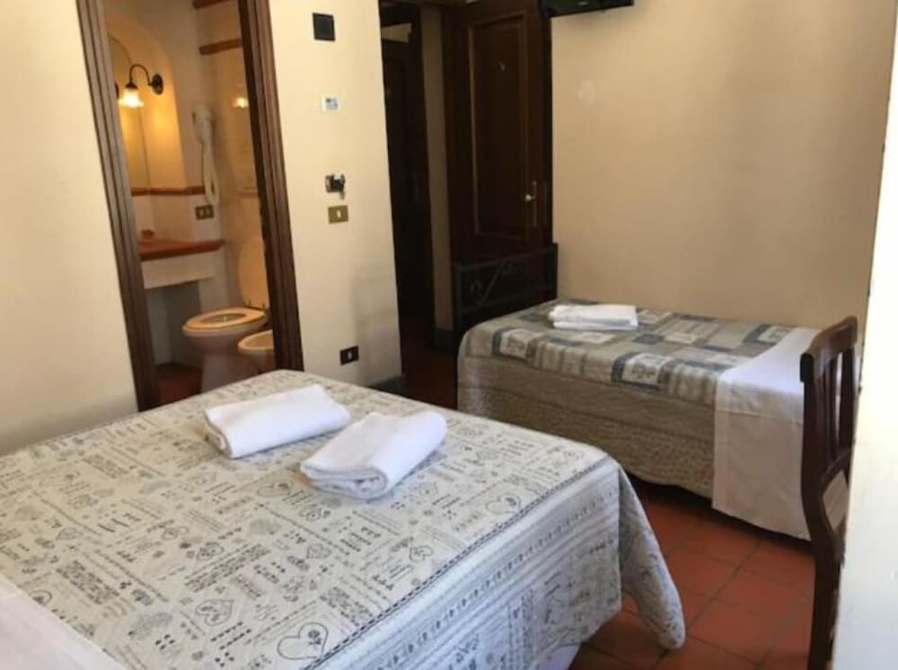 Фото Okapi Rooms