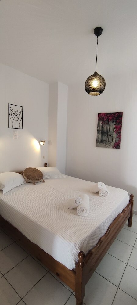 Фото Kapetanos Rooms