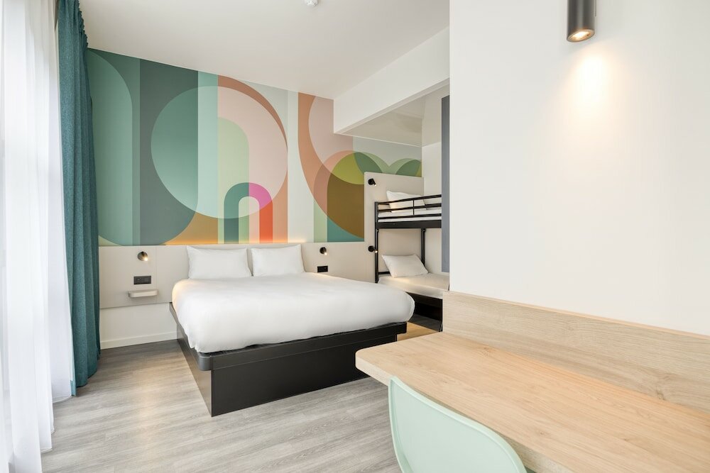 Фото B&b Hotel Hasselt