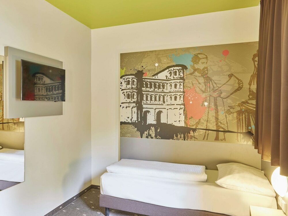 Фото B&b Hotel Trier