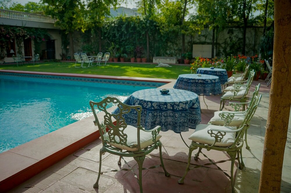 Фото Hotel Megh Niwas