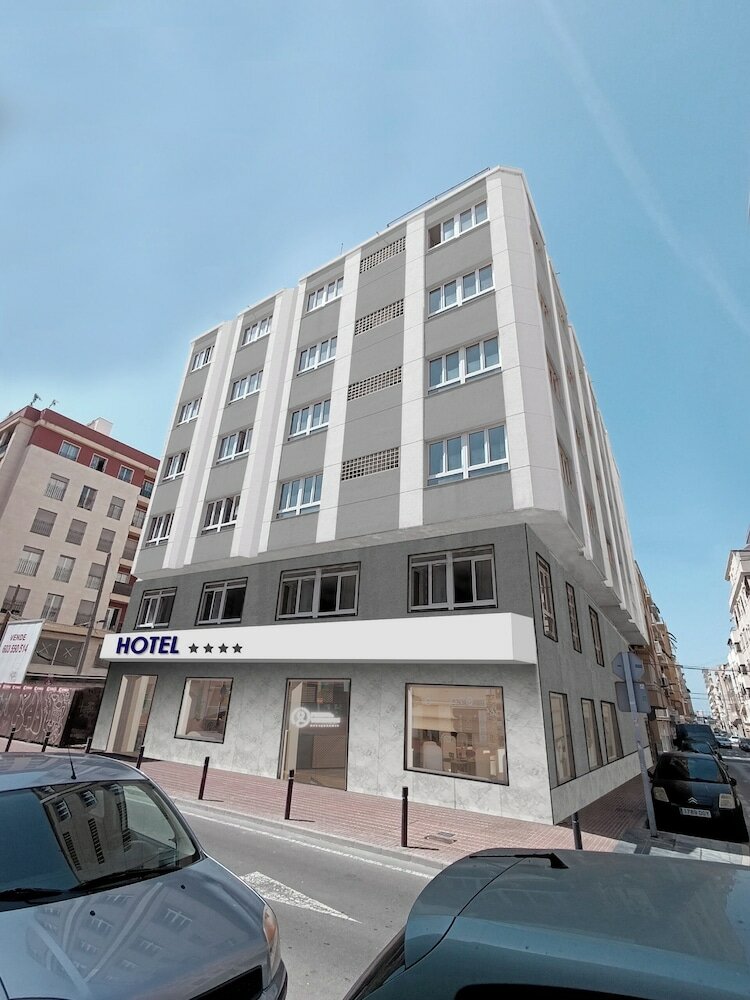 Фото Hotel Patilla