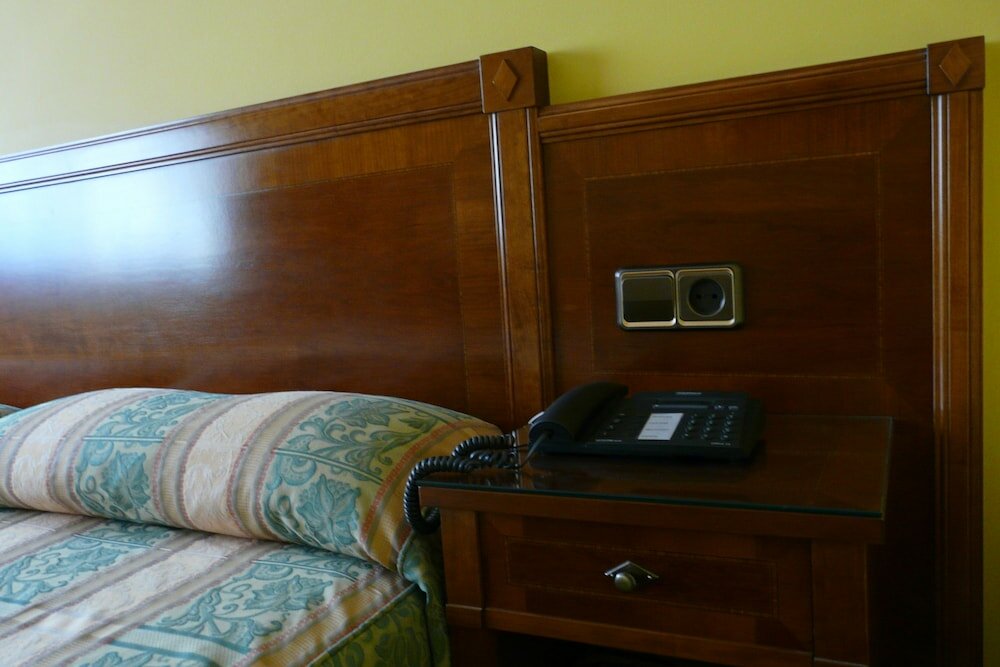 Фото Hotel Idh Angel