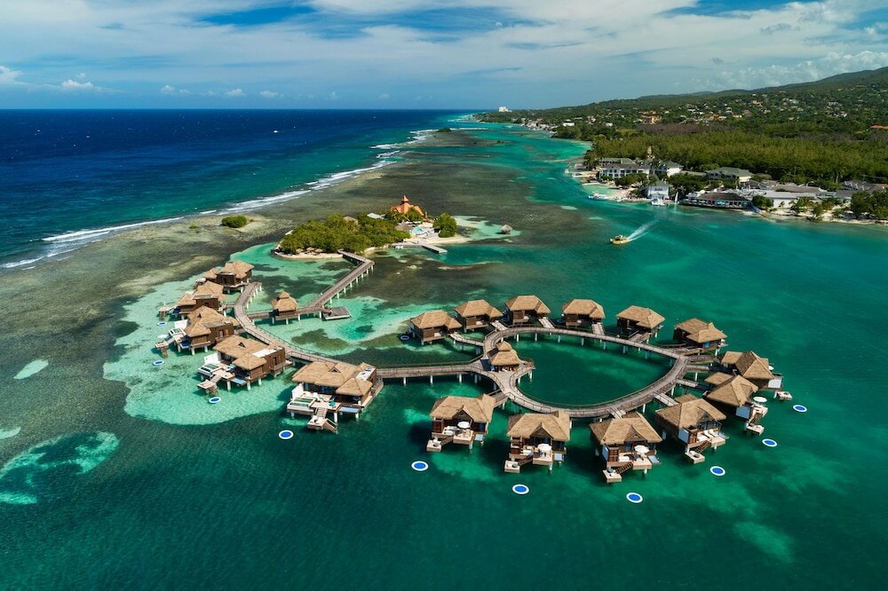 Фото Sandals Royal Caribbean - All Inclusive Couples Only