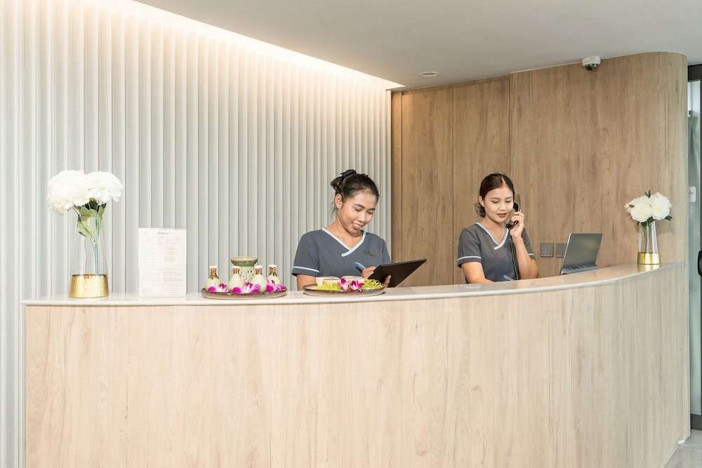 Фото Arbour Hotel and Residence