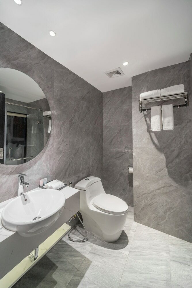 Фото Luxe Paradise Premium Hotel