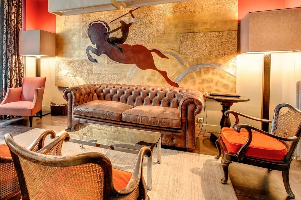 Фото Crystal Hotel