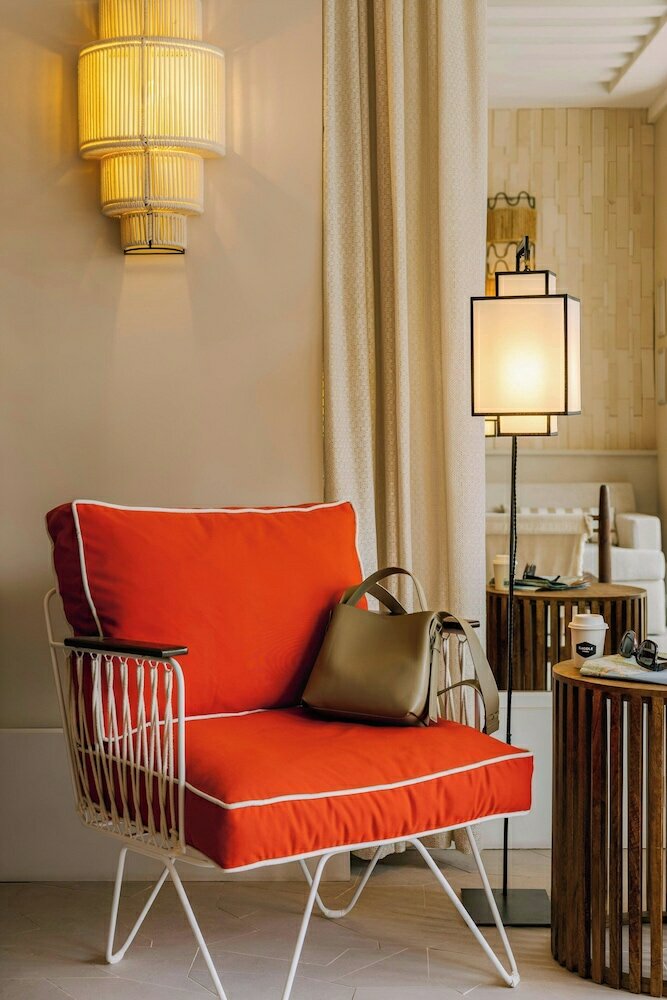 Фото Yelo Lumière by Sonder