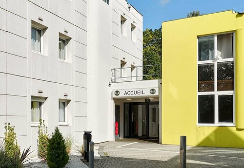 Внешний вид отеля B&B HOTEL Paris Nord Aulnay sous Bois в Ольне-су-Буе, фото 1