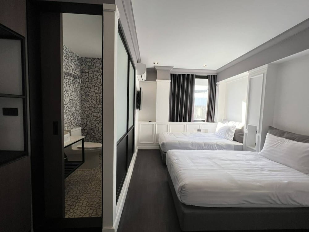 Фото Penpark Place