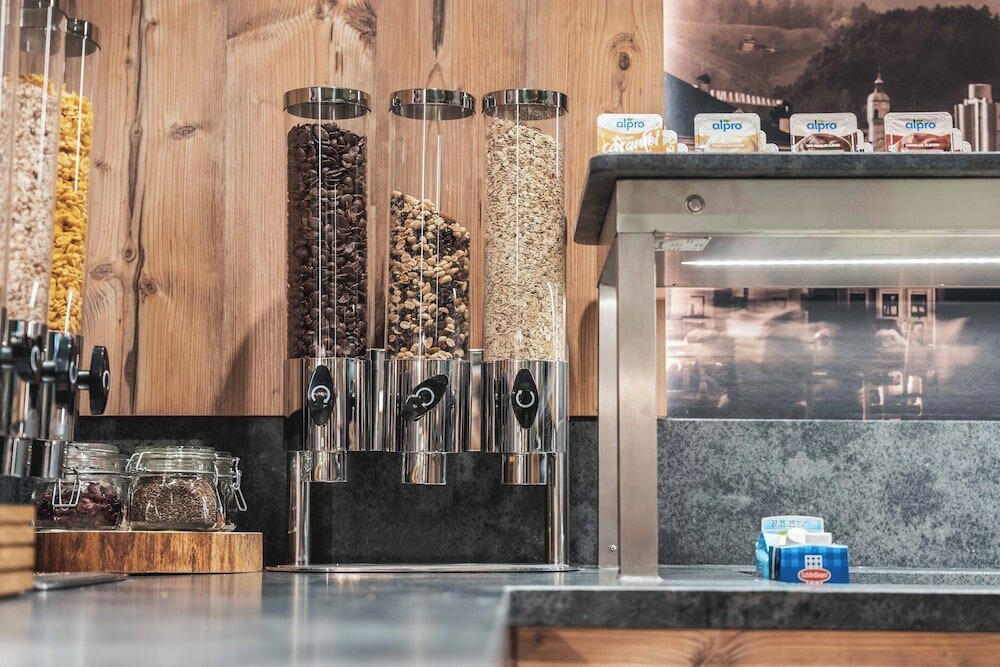 Фото Binders Budget City Mountain Hotel