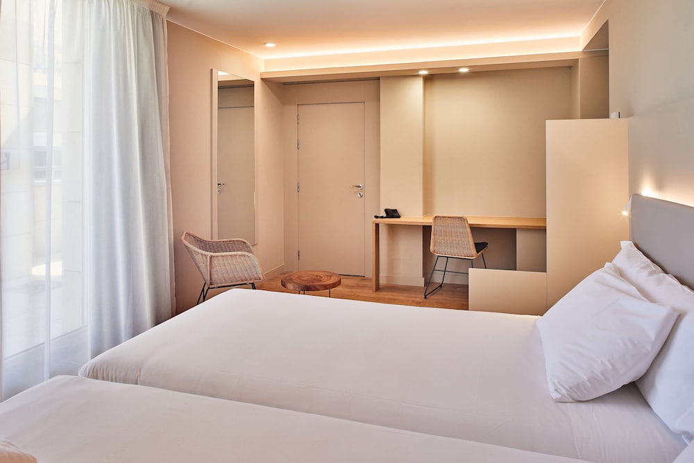 Фото Hotel Silken Reino de Aragón