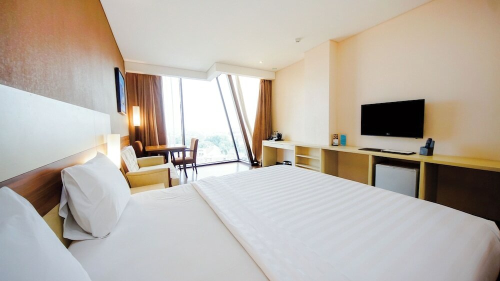 Фото Hotel California Bandung