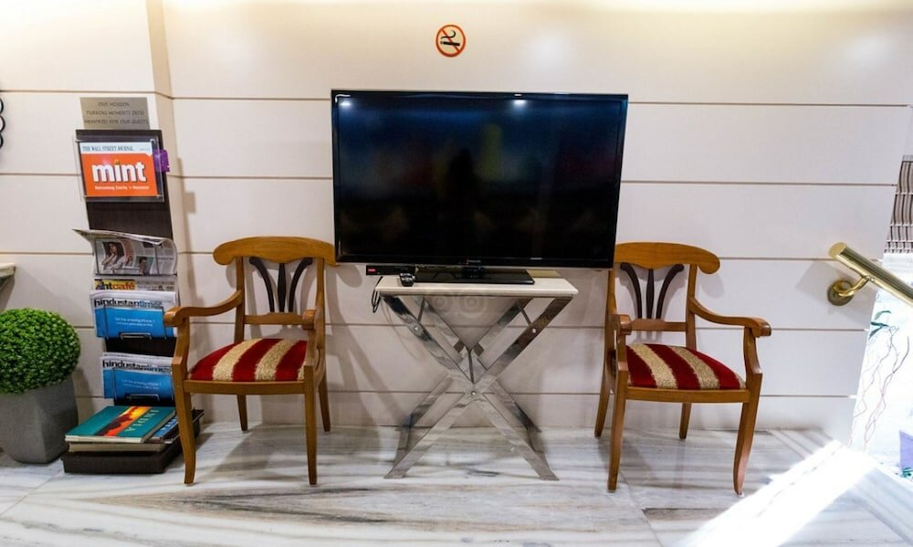 Фото Hotel Residency Fort Mumbai