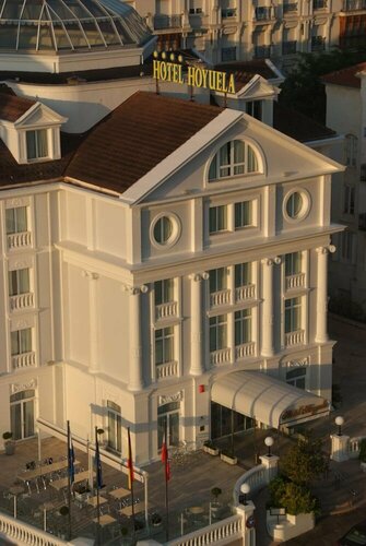 Внешний вид отеля Hotel Hoyuela в Сантандере, фото 4