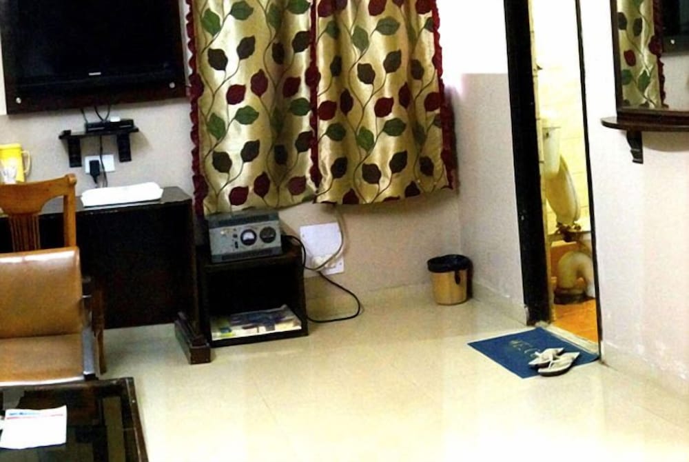 Фото Hotel Shiraz Continental