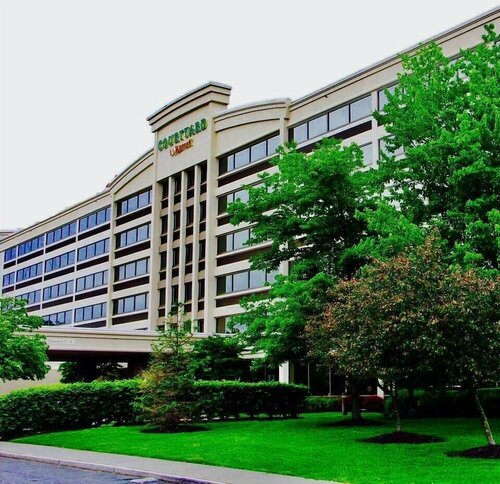 Гостиница Courtyard by Marriott Lyndhurst Meadowlands в Хакенсаке